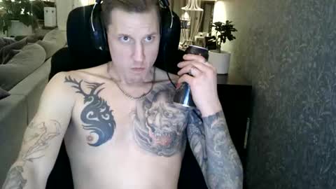 Snapshot of inkedsweed69 chatting on 11/10/25, 04:39 inkedsweed69 online show from 11/10/25, 04:39