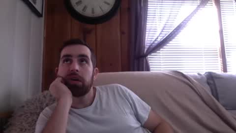 Snapshot of inmybackyard chatting on 02/20/25, 01:40 InMyBackyard online show from 02/20/25, 01:40