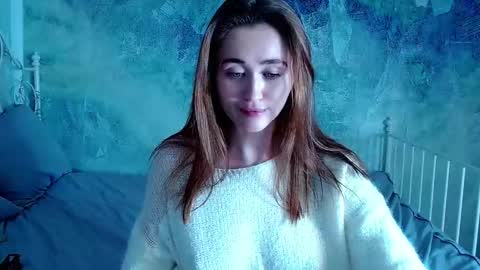 Lina online show from 10/12/25, 02:16