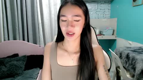 Reign online show from 04/07/26, 03:34