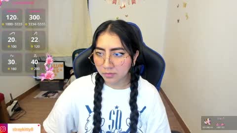 Luna        online show from 03/31/26, 03:45