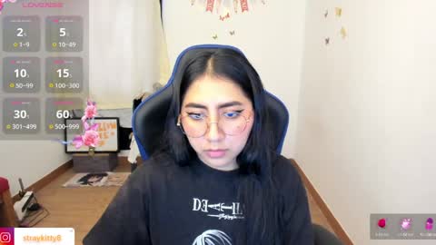 Luna        online show from 04/01/26, 06:27