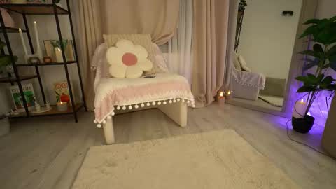 Denisa online show from 03/17/26, 08:56