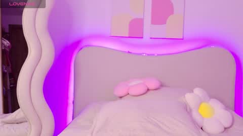 SELENA  online show from 11/07/25, 02:50