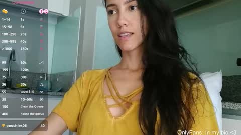 Laroa online show from 03/09/26, 04:55