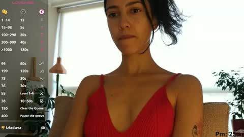 Snapshot of innocentlatiina chatting on 06/29/26, 08:20 Laroa online show from 06/29/26, 08:20
