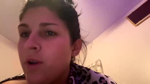 Snapshot of innocentlilsarah chatting on 11/11/25, 05:51 innocentlilsarah online show from 11/11/25, 05:51