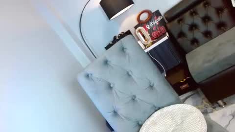 insatiable_queen16 online show from 12/13/25, 08:04