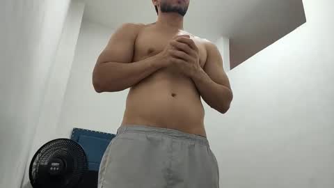 INSTAGRAM  camilodlx online show from 11/29/25, 02:53