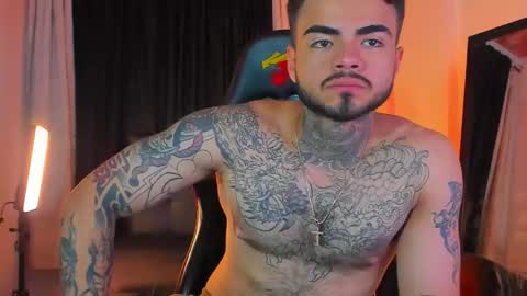 Brayan Chavez online show from 11/25/25, 02:11