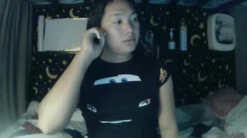 MAXINE online show from 04/12/26, 03:00