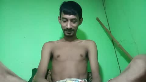 interne8famous online show from 09/29/25, 05:56