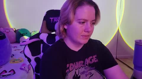 Faye online show from 01/30/25, 03:44