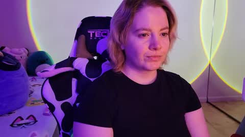 Faye online show from 02/24/25, 06:27