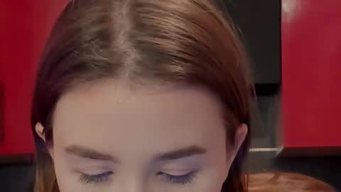 Bernadette  Join  online show from 03/12/25, 03:40