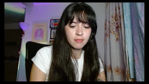 Call me Avri thumps up 666 help pls..Dont forget to smile online show from 10/17/25, 10:56