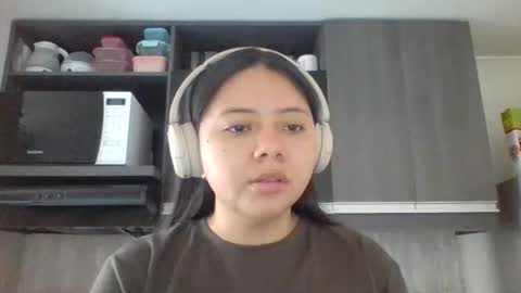 Iris 3 online show from 12/19/25, 02:13