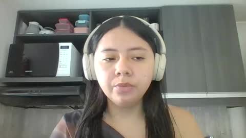 Iris 3 online show from 01/06/26, 02:21