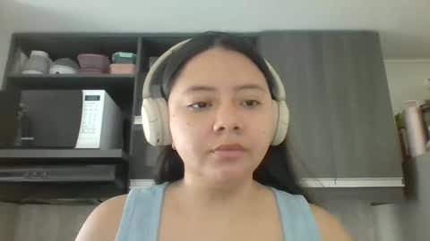 Iris 3 online show from 04/22/26, 02:40