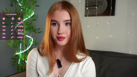 Ellie online show from 02/18/25, 02:06