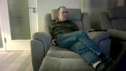 Snapshot of inthemood63 chatting on 01/12/26, 10:15 inthemood63 online show from 01/12/26, 10:15