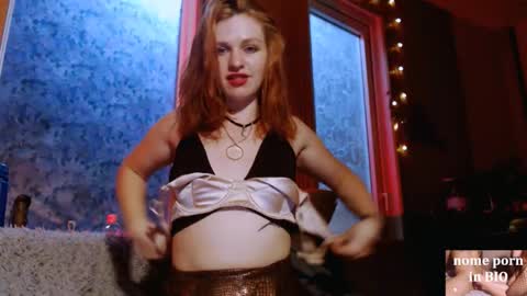 Cassie online show from 10/26/25, 01:17