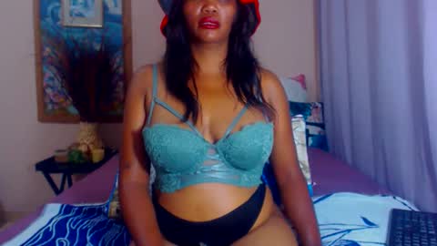 boniswa caroline online show from 12/22/24, 06:37