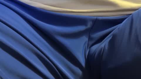 intressiert online show from 03/12/25, 07:06