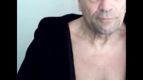 Invested online show from 11/08/25, 09:09