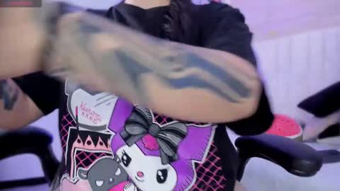 io_chie_ online show from 10/20/25, 04:35