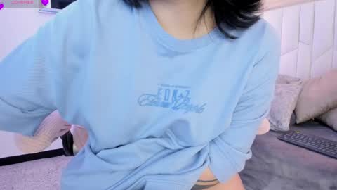 Snapshot of io_chie_ chatting on 05/07/26, 04:18 io_chie_ online show from 05/07/26, 04:18