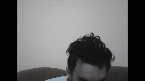 Snapshot of ionicaputamica chatting on 02/14/25, 04:31 juan online show from 02/14/25, 04:31