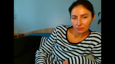 irina online show from 10/09/25, 08:01