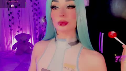 Snapshot of irina_lechera_ chatting on 06/18/26, 09:19 Irina online show from 06/18/26, 09:19