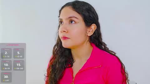 Snapshot of iris_caprice chatting on 10/11/25, 12:43 Instagram iris caprice online show from 10/11/25, 12:43