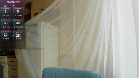 Snapshot of iris_crispy chatting on 04/23/26, 02:52 Iris online show from 04/23/26, 02:52