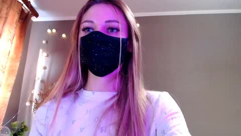 Lily online show from 03/23/26, 03:38