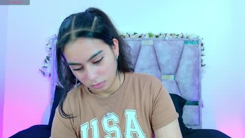 Iris online show from 04/04/26, 04:15