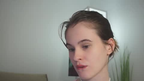 Snapshot of iris_pure chatting on 09/21/25, 06:20 iris_pure online show from 09/21/25, 06:20