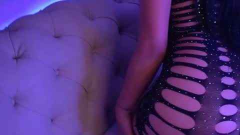 Iris online show from 02/22/25, 09:04