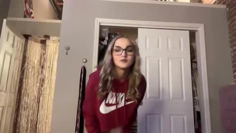 Snapshot of iris_world chatting on 02/20/25, 12:08 iris online show from 02/20/25, 12:08