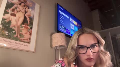 Snapshot of iris_world chatting on 02/22/25, 12:38 iris online show from 02/22/25, 12:38