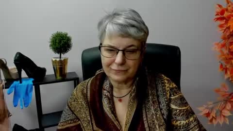 I R I S online show from 02/20/25, 12:04