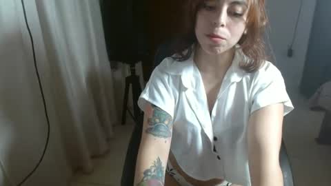 irisarellano_ online show from 07/04/26, 02:45