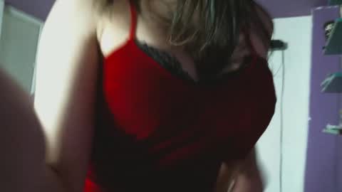 Camilla online show from 02/01/25, 12:37