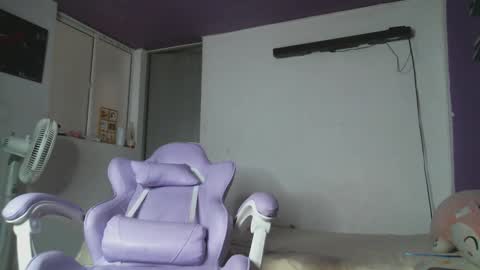 Camilla online show from 02/23/25, 03:40