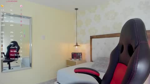 Iris  online show from 11/08/25, 07:34