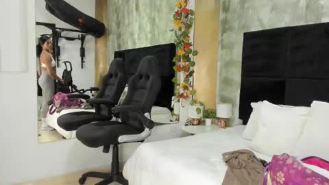 Iris Fit online show from 01/28/25, 02:21