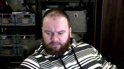 twitter theirishman205 online show from 12/23/24, 05:43