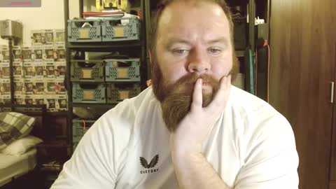 twitter theirishman205 online show from 09/11/25, 07:58